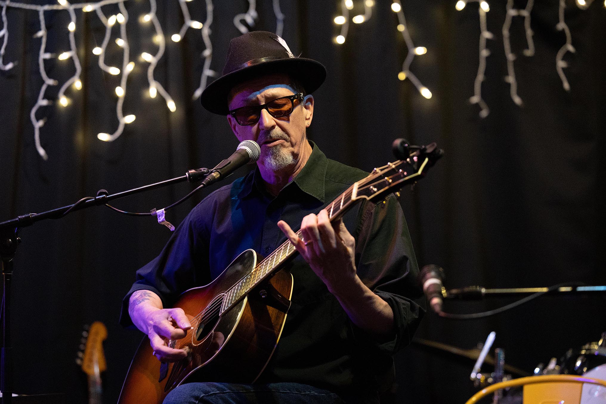 Dan Hovey Promo Photo by Alan Kresse